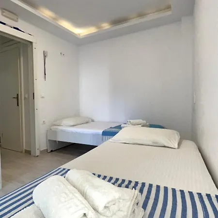 Stone House With Roof-top Terrace Sea At 10 Meters Tatil Evi Bali (Crete)