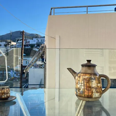 Stone House With Roof-top Terrace Sea At 10 Meters Сasa de vacaciones